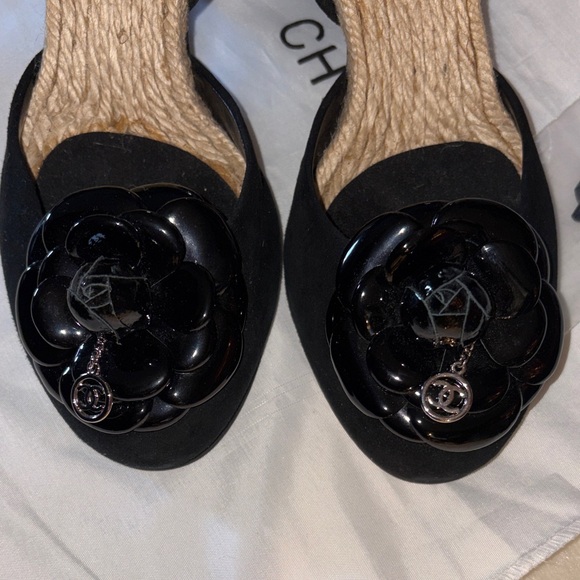 CHANEL Black Espadrille Sandals - Picture 2 of 9